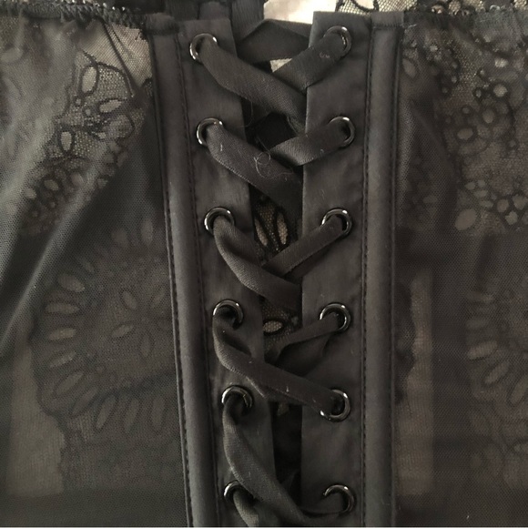 Victorias Secret Designer Collection VSDC Fashion Show crystal corset 36D New - Picture 5 of 7